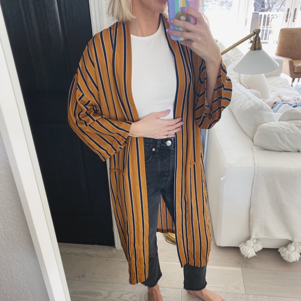 Forever 21 duster kimono 🤍